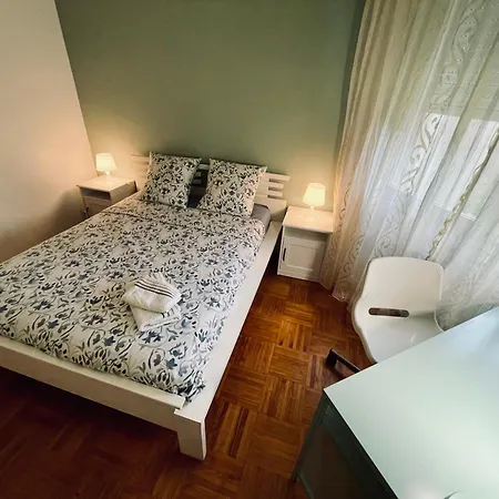 Apartment Authentique
