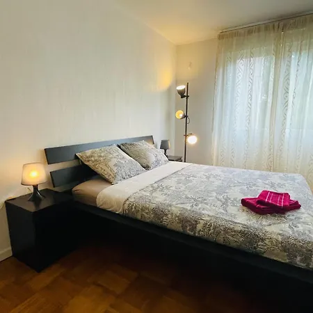 Apartment Authentique Lyon